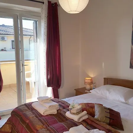 Bed And Breakart Anzio